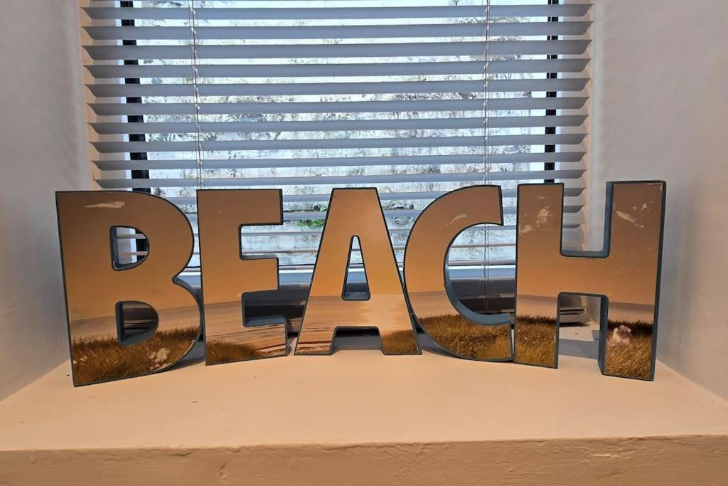 Welcome To The Beach House! Rhôs-on-Sea 外观 照片
